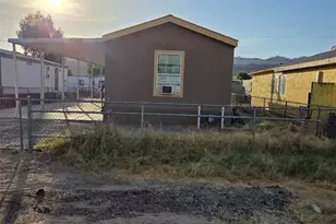 1811 Forest Dr, Bullhead City, AZ 86442 - Photo 1