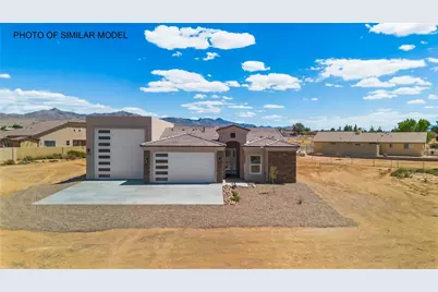 7617 E Sugarloaf Street, Kingman, AZ 86401 - Photo 1