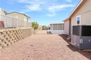 2450 Adobe Rd, Bullhead City, AZ 86442 - Photo 7