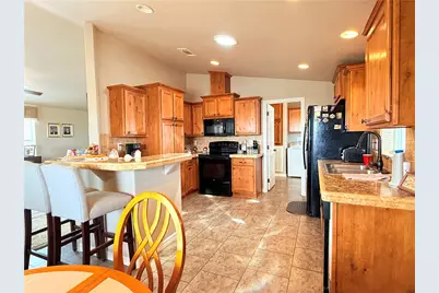 2450 Adobe Road #214, Bullhead City, AZ 86442 - Photo 11
