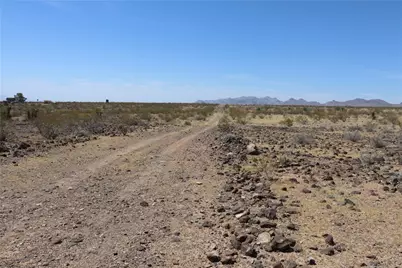 339-17-027 Greer, Golden Valley, AZ 86413 - Photo 17