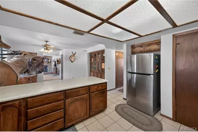 3127 E Rosslynn Drive, Kingman, AZ 86401 - Photo 13