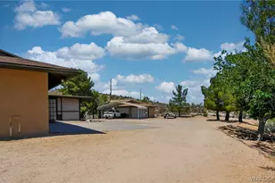 3127 E Rosslynn Dr, Kingman, AZ 86401 - Photo 9