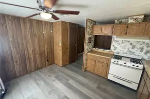 4289 AZ-68, Golden Valley, AZ 86413 - Photo 11