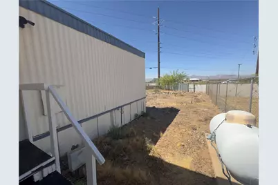 4289 Az-68 #17, Golden Valley, AZ 86413 - Photo 7