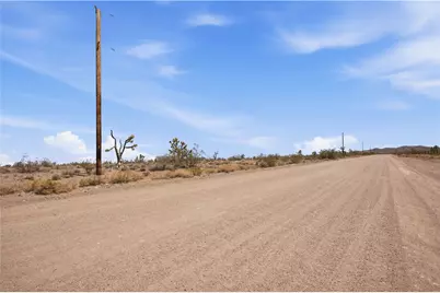 8795 W Mc Grath Drive, White Hills, AZ 86445 - Photo 1