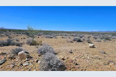 208-21-374 Lorton Drive, Yucca, AZ 86438 - Photo 19