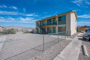 1535 Sierra Vista Dr, Bullhead City, AZ 86442 - Photo 5