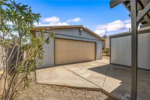 895 Terrace Dr, Bullhead City, AZ 86442 - Photo 25