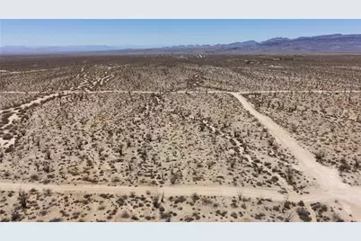 245-24-140 Ray Road, Yucca, AZ 86438 - Photo 17