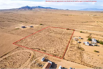7711 E California Drive, Kingman, AZ 86401 - Photo 17