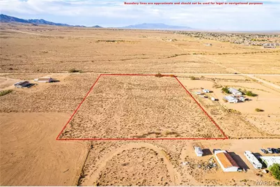 7711 E California Drive, Kingman, AZ 86401 - Photo 15