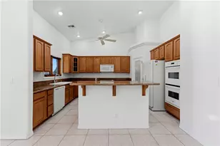 2520 Whispering Ridge Dr, Bullhead City, AZ 86442 - Photo 19