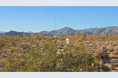 122-37-077 S John Wayne Road, Yucca, AZ 86438 - Photo 9