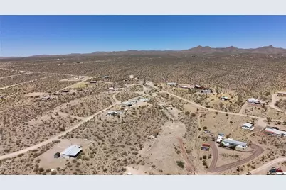 21213 W Calexico Drive, White Hills, AZ 86445 - Photo 11