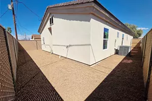 2115 Balboa Dr, Bullhead City, AZ 86442 - Photo 11