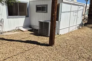 2053 Sweetwater Dr, Bullhead City, AZ 86442 - Photo 5