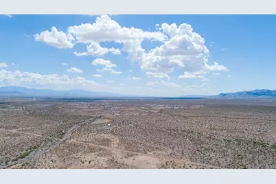 0000 Greer Road, Golden Valley, AZ 86413 - Photo 11