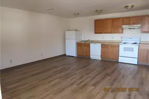1403 Andy Devine, Kingman, AZ 86401 - Photo 3