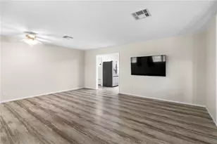1350 Newberry Dr, Bullhead City, AZ 86442 - Photo 13