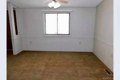 556 Riverfront Drive, Bullhead City, AZ 86442 - Photo 15