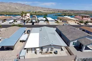 556 Riverfront Dr, Bullhead City, AZ 86442 - Photo 1