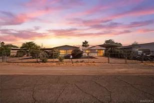 5426 Yavapai Dr, Topock, AZ 86436 - Photo 1