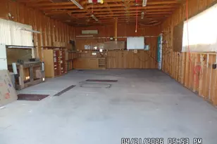 570 E Silver Creek Dr, Meadview, AZ 86444 - Photo 15