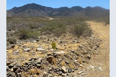 316-05-018 June, Dolan Springs, AZ 86441 - Photo 15