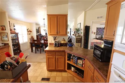 17773 N Lakeside Drive, Dolan Springs, AZ 86441 - Photo 13