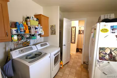 17773 N Lakeside Drive, Dolan Springs, AZ 86441 - Photo 15