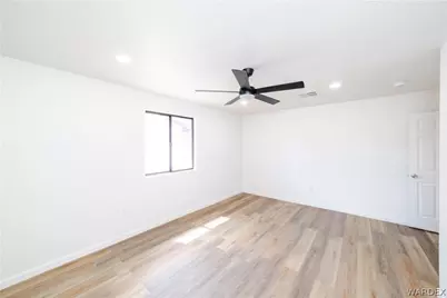 3670 E Devlin Avenue, Kingman, AZ 86409 - Photo 15