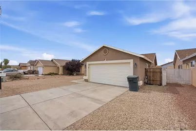 2843 Phoenix Avenue, Kingman, AZ 86401 - Photo 3