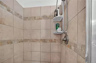 5576 Crystal Dr, Golden Valley, AZ 86413 - Photo 21