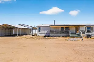 5576 Crystal Dr, Golden Valley, AZ 86413 - Photo 29