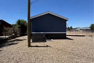 3595 E Lark Ln, Kingman, AZ 86409 - Photo 3