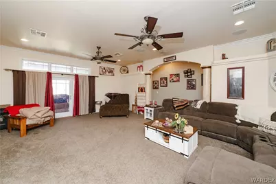 2117 Seneca Street, Kingman, AZ 86401 - Photo 11
