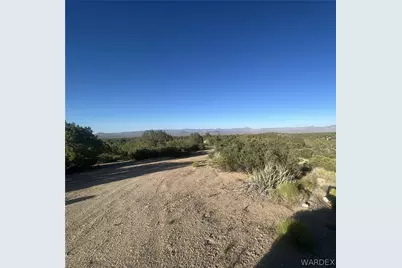 204-17-044 Unknown, Kingman, AZ 86401 - Photo 3