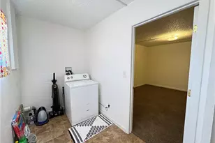 225 Tanglewood Ln, Bullhead City, AZ 86442 - Photo 23