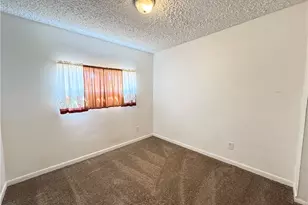 225 Tanglewood Ln, Bullhead City, AZ 86442 - Photo 13