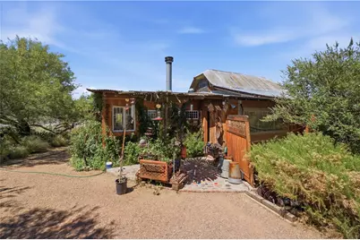 125 E Park Street, Kingman, AZ 86401 - Photo 1
