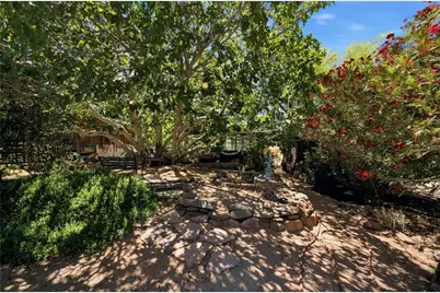 125 E Park Street, Kingman, AZ 86401 - Photo 33