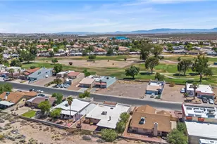 2640 Country Club Dr, Bullhead City, AZ 86442 - Photo 11