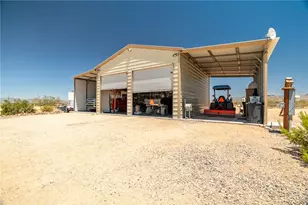 3869 N Alpine Rd, Golden Valley, AZ 86413 - Photo 31