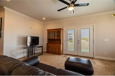 3869 N Alpine Road, Golden Valley, AZ 86413 - Photo 9