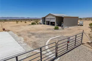 3869 N Alpine Rd, Golden Valley, AZ 86413 - Photo 3