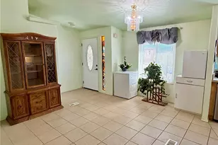 1949 S Elgin Rd, Golden Valley, AZ 86413 - Photo 7