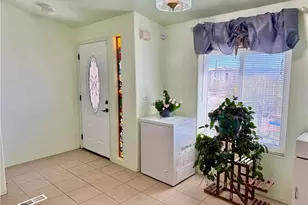 1949 S Elgin Rd, Golden Valley, AZ 86413 - Photo 5