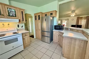 1949 S Elgin Rd, Golden Valley, AZ 86413 - Photo 13