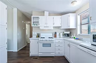 4850 York Dr, Topock, AZ 86436 - Photo 13